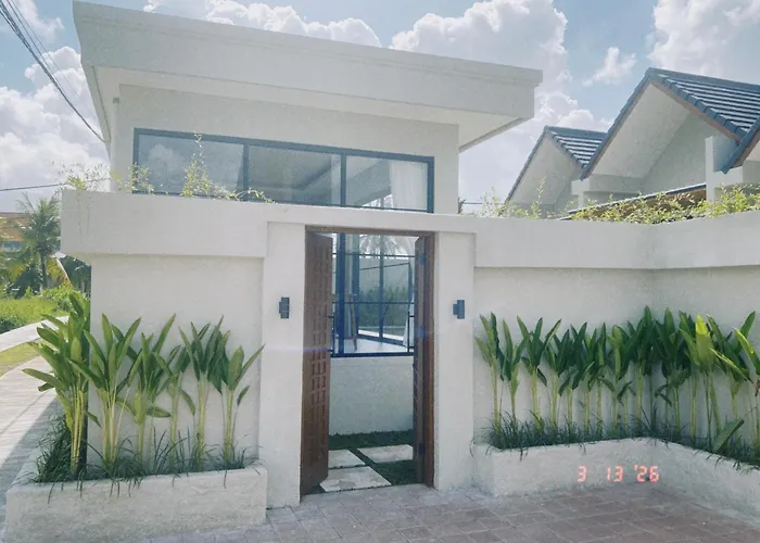 Anada House Homestay *