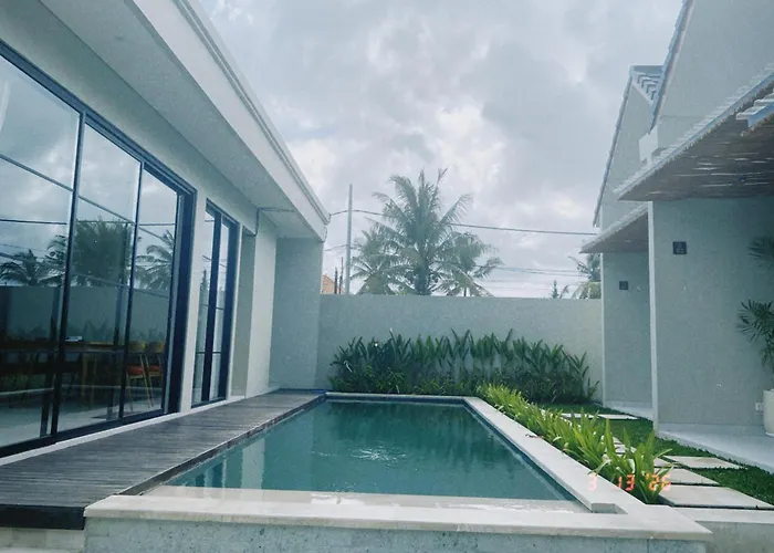 Homestay Anada House