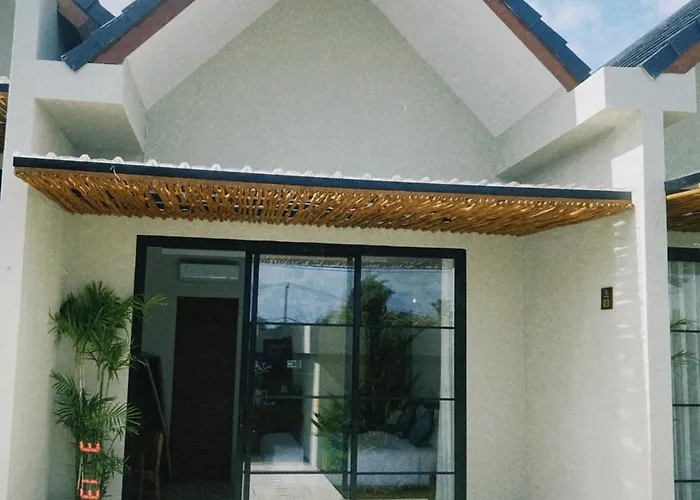 Homestay Anada House