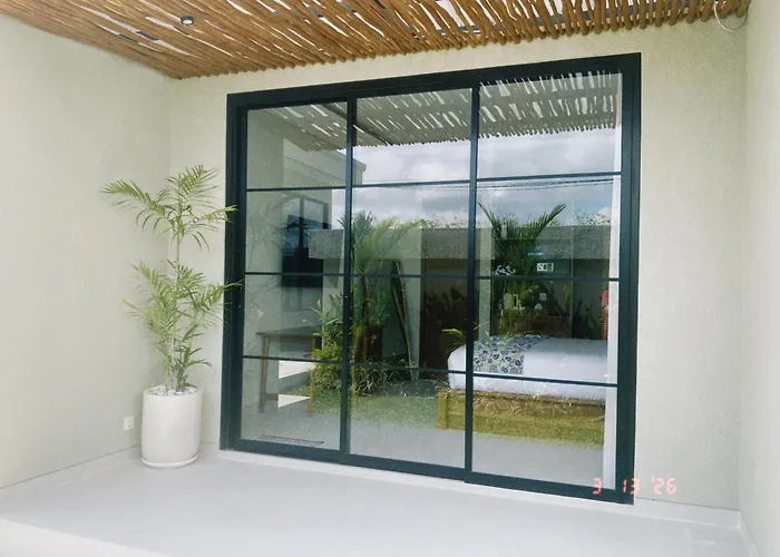 Homestay Anada House